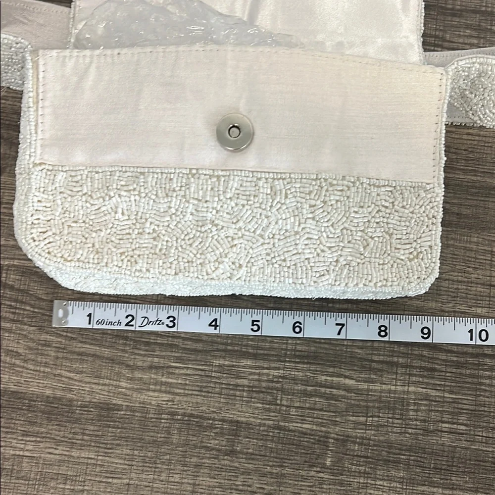 Lulu | Beaded Bag w/ Rhinestone Embellishments 🤍 - Picture 12 of 13